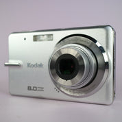 Kodak Digital Camera EasyShare M883 8.0MP Silver Tested Full Working Set