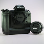 Nikon DSLR D1x 5.3MP Black w/ AF Nikkor 35-80mm f/4-5.6D Tested