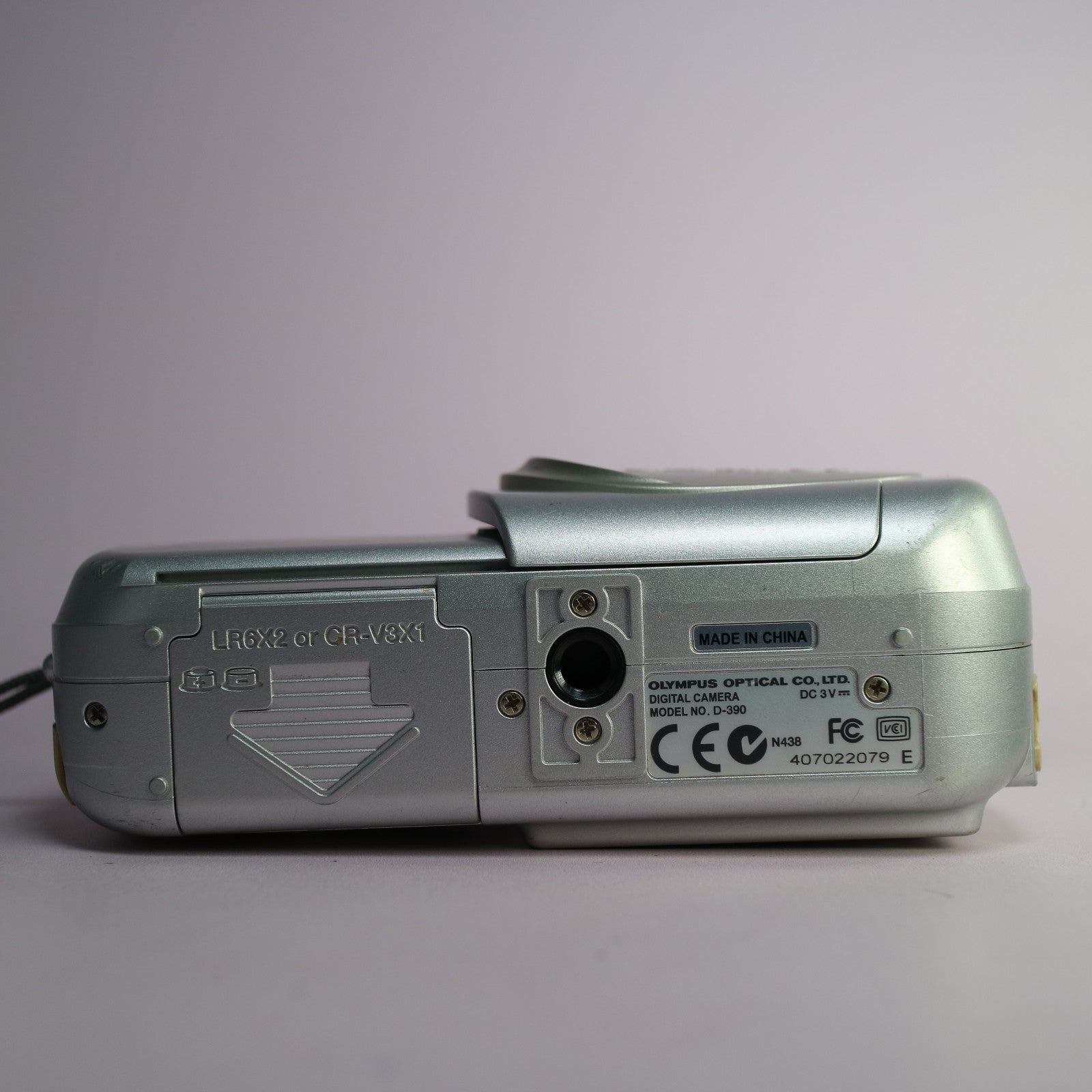 Olympus Digital Camera Camedia D-390 2.0MP Silver Tested