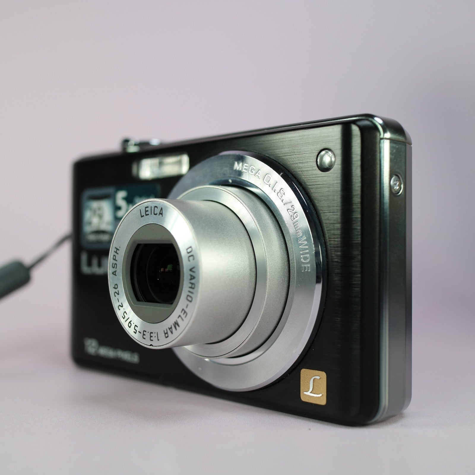 Panasonic Lumix DMC-FS15 12.1MP Digital Camera Black Tested Full Working Set