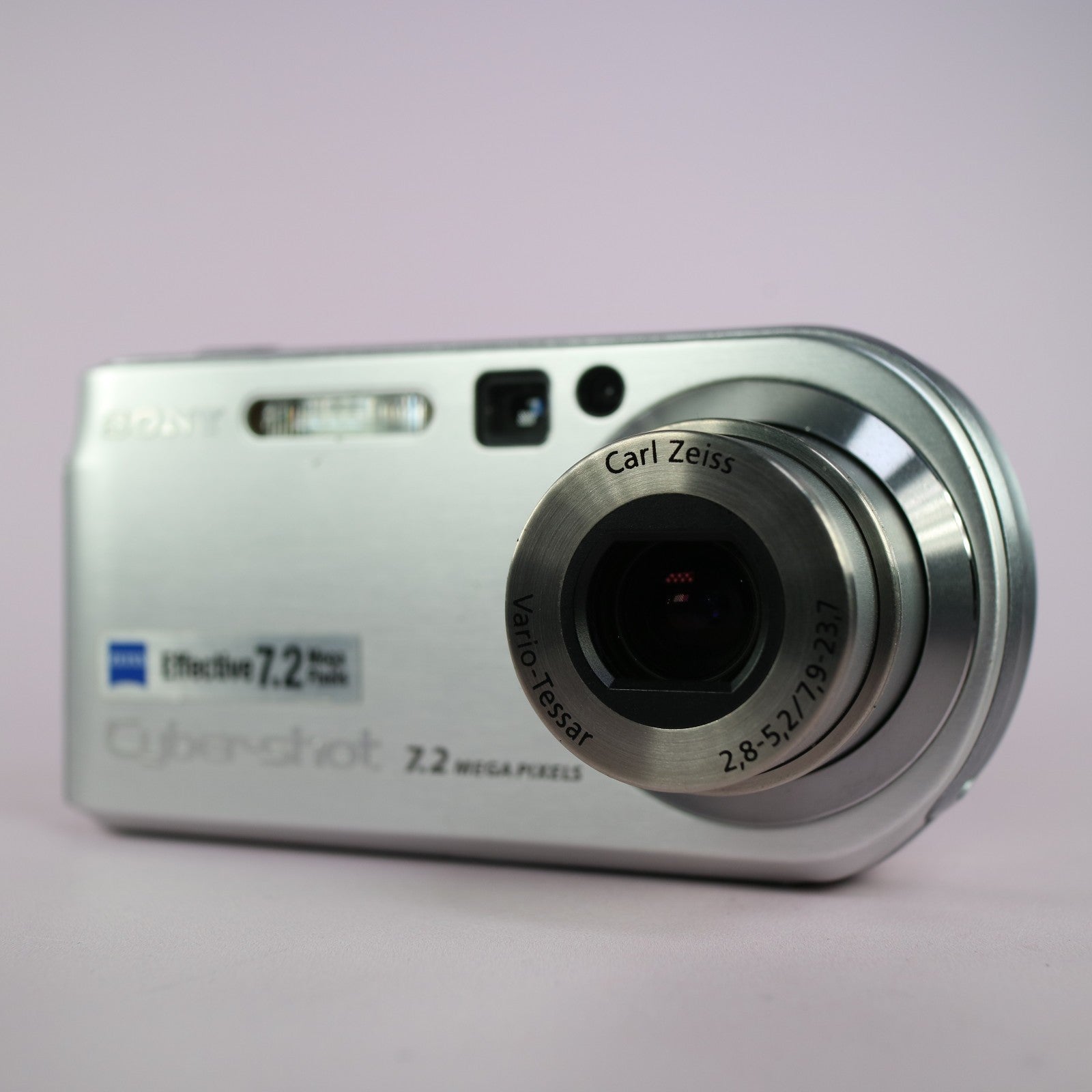 Sony Digital Camera Cybershot DSC-P200 7.2MP Silver Tested Full Set