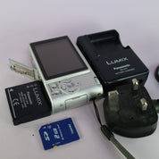 Panasonic Digital Camera Lumix DMC-FX12 7.2MP Silver Tested Full Working Set