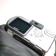 Sony Digital Camera Cybershot DSC-P10 5.0MP Silver Tested w/ Battery and Charger