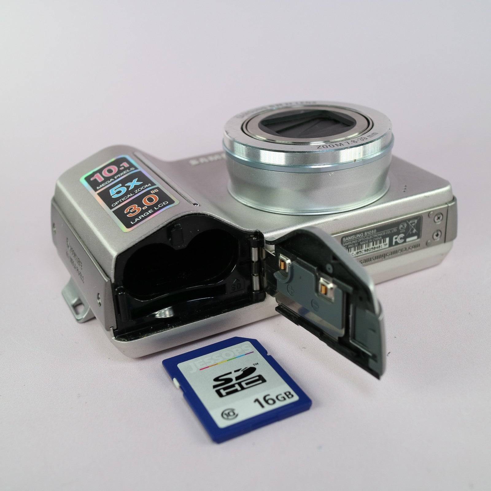 Samsung Digital Camera S1050 10.2MP Silver Tested
