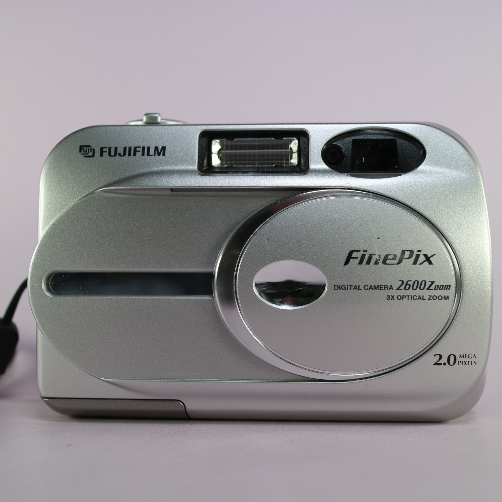 Fujifilm Digital Camera FinePix 2600 Zoom 2.0MP Silver Tested
