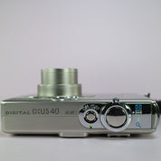 Canon Digital Camera IXUS 40 4.0MP Silver Tested Full Working Set