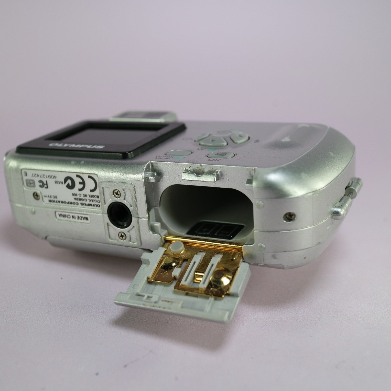 Olympus Camedia C-160 Zoom 2.0MP Compact Digital Camera Silver Tested