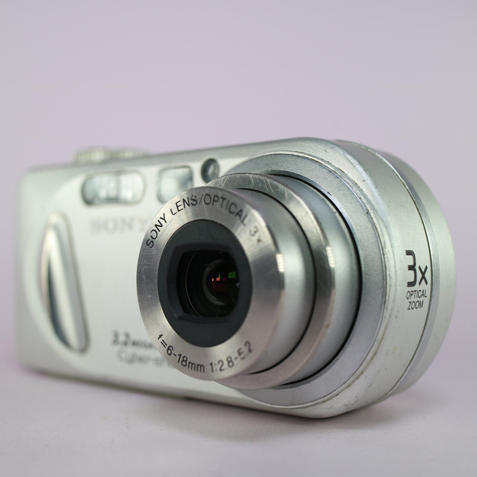 Sony Digital Camera Cybershot DSC-P8 3.2MP Silver Tested