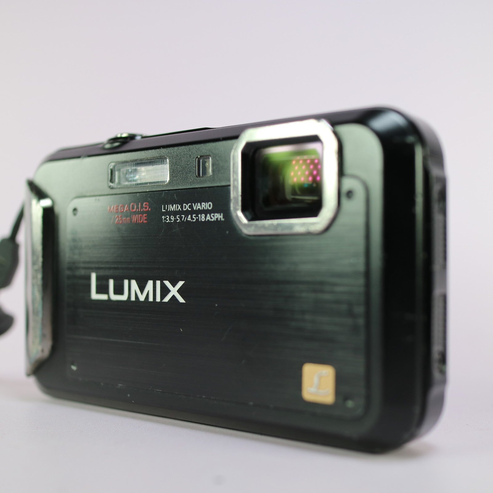 Panasonic Underwater Digital Camera Lumix DMC-FT20 16.1MP Black Tested Full Set