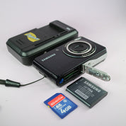 Samsung Digital Camera PL100 12.2MP Selfie Screen Black Tested Full Working Set