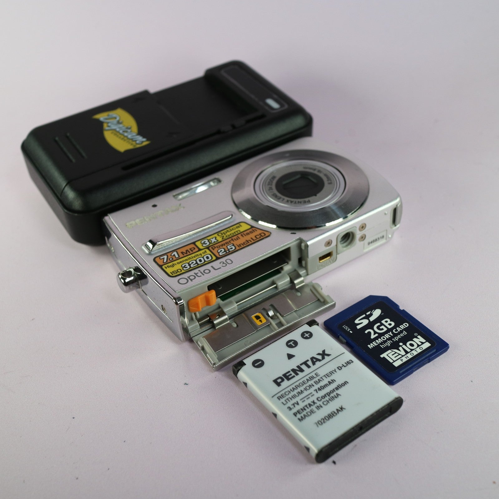 Pentax Optio L30 7.1MP Compact Digital Camera Silver Tested Full Working Set