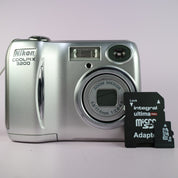Nikon Digital Camera Coolpix 3200 3.2MP Silver Tested