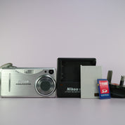 Nikon Digital Camera Coolpix 3700 3.2MP Silver Tested Full Working Set