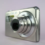 Casio Digital Camera Exilim EX-S880 8.1MP Silver Tested Full Working Set