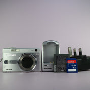 Traveler Digital Camera DC-XZ6 10.1MP Silver Tested Full Working Set