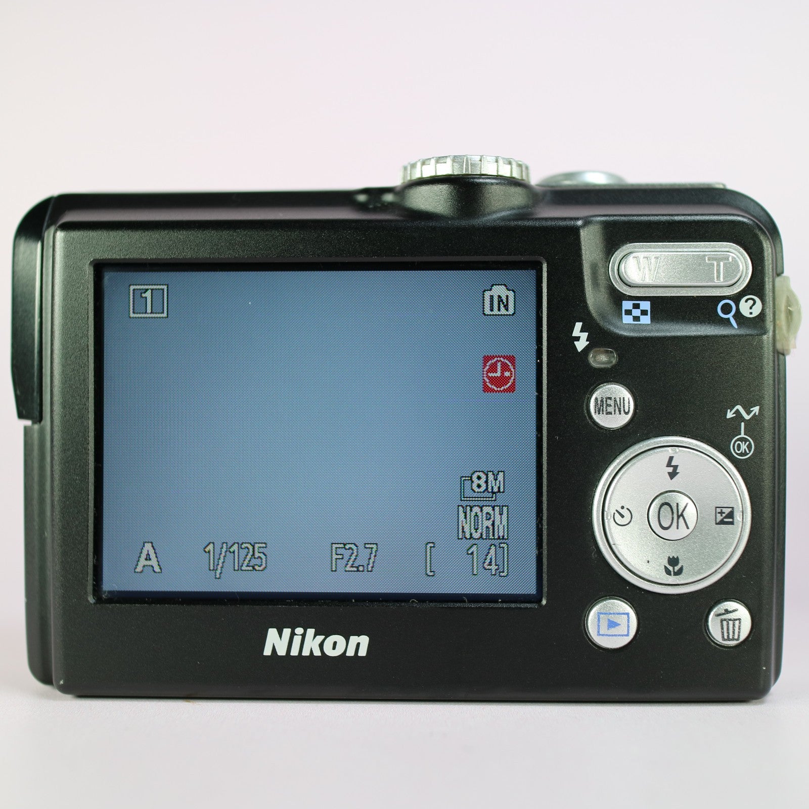 Nikon Digital WiFi Camera Coolpix P1 8.0MP Black Tested Full Working Set