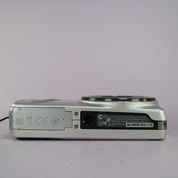 Kodak Digital Camera EasyShare M580 14.0MP Silver Tested Full Working Set