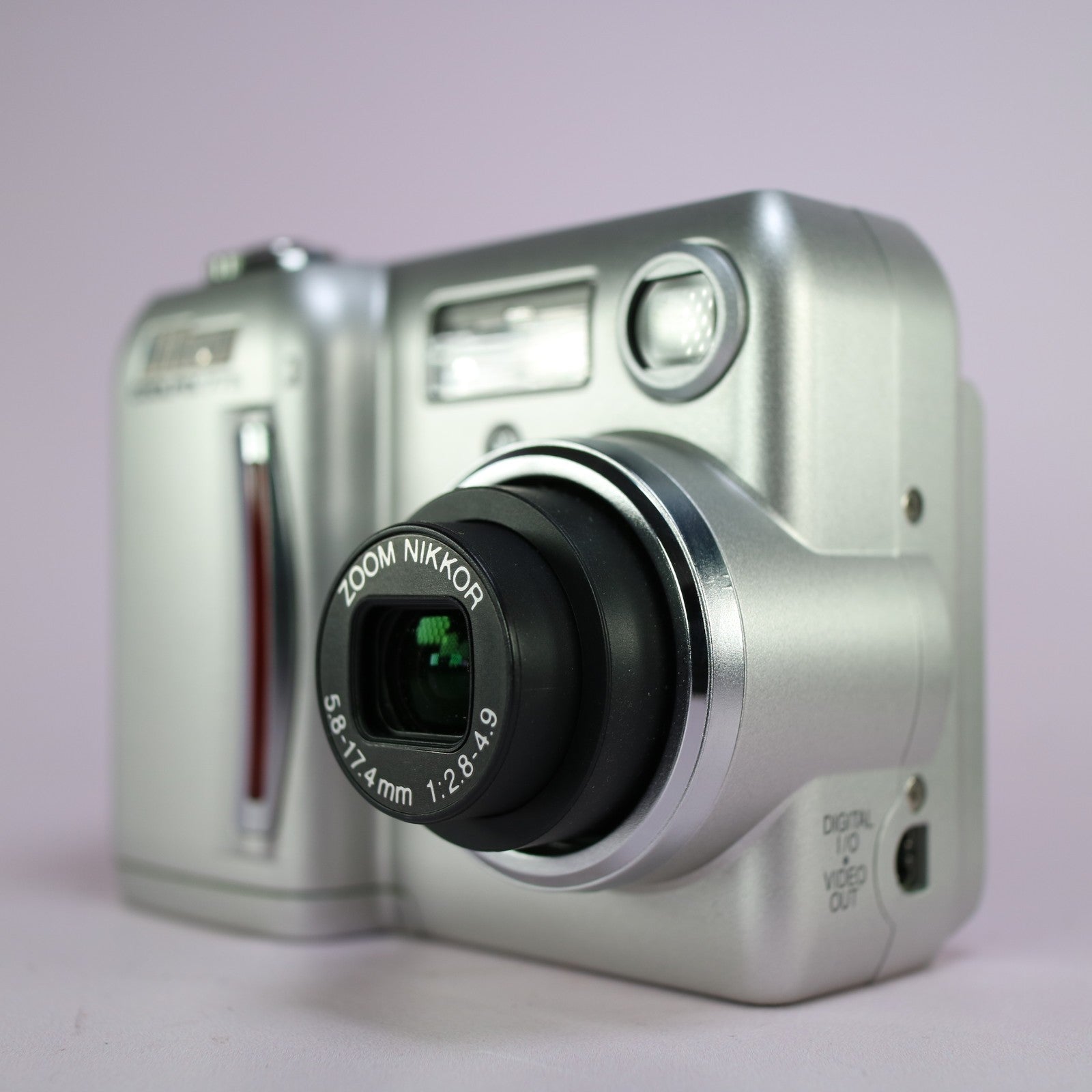 Nikon Digital Camera Coolpix 775 2.1MP Silver Tested