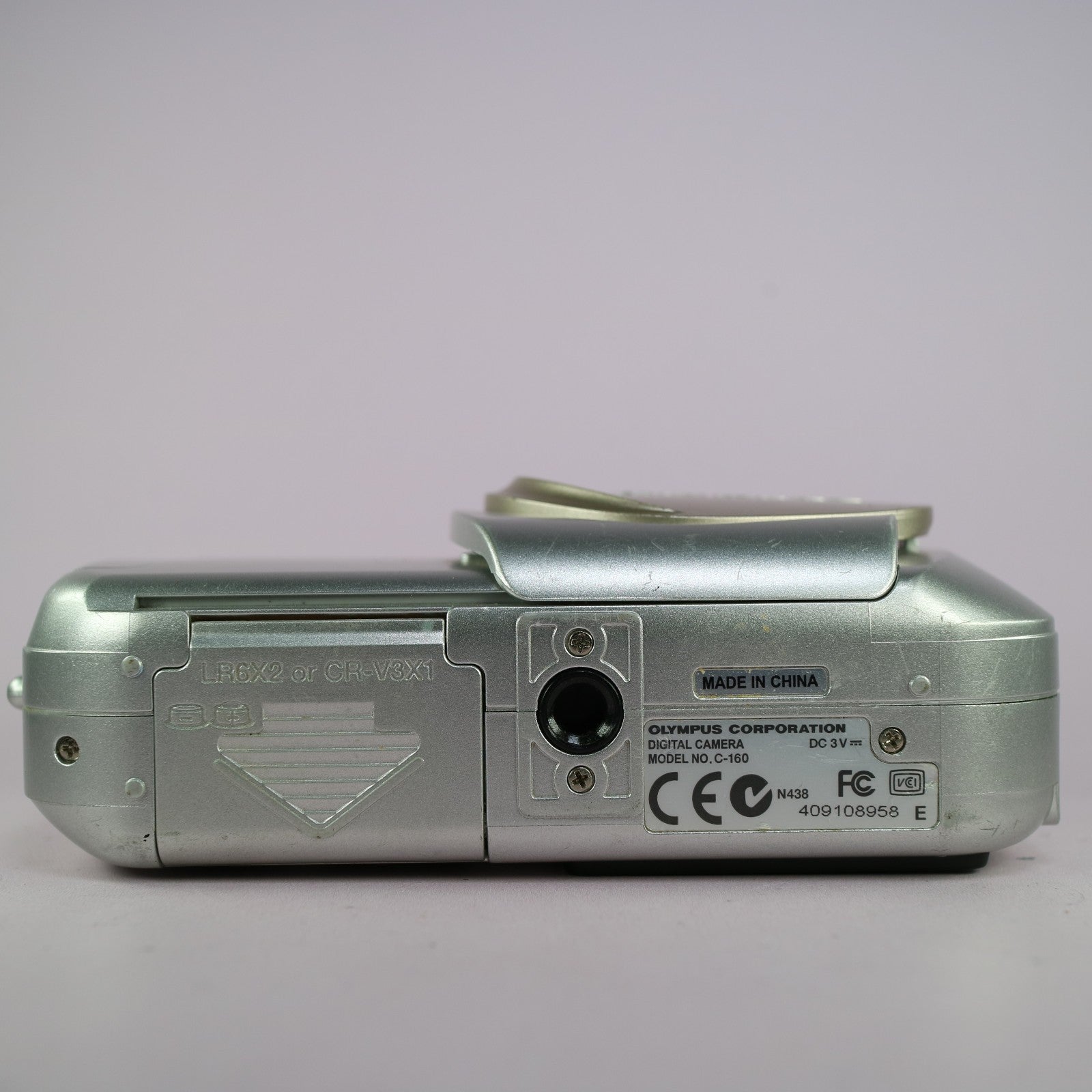 Olympus Camedia C-160 Zoom 2.0MP Compact Digital Camera Silver Tested
