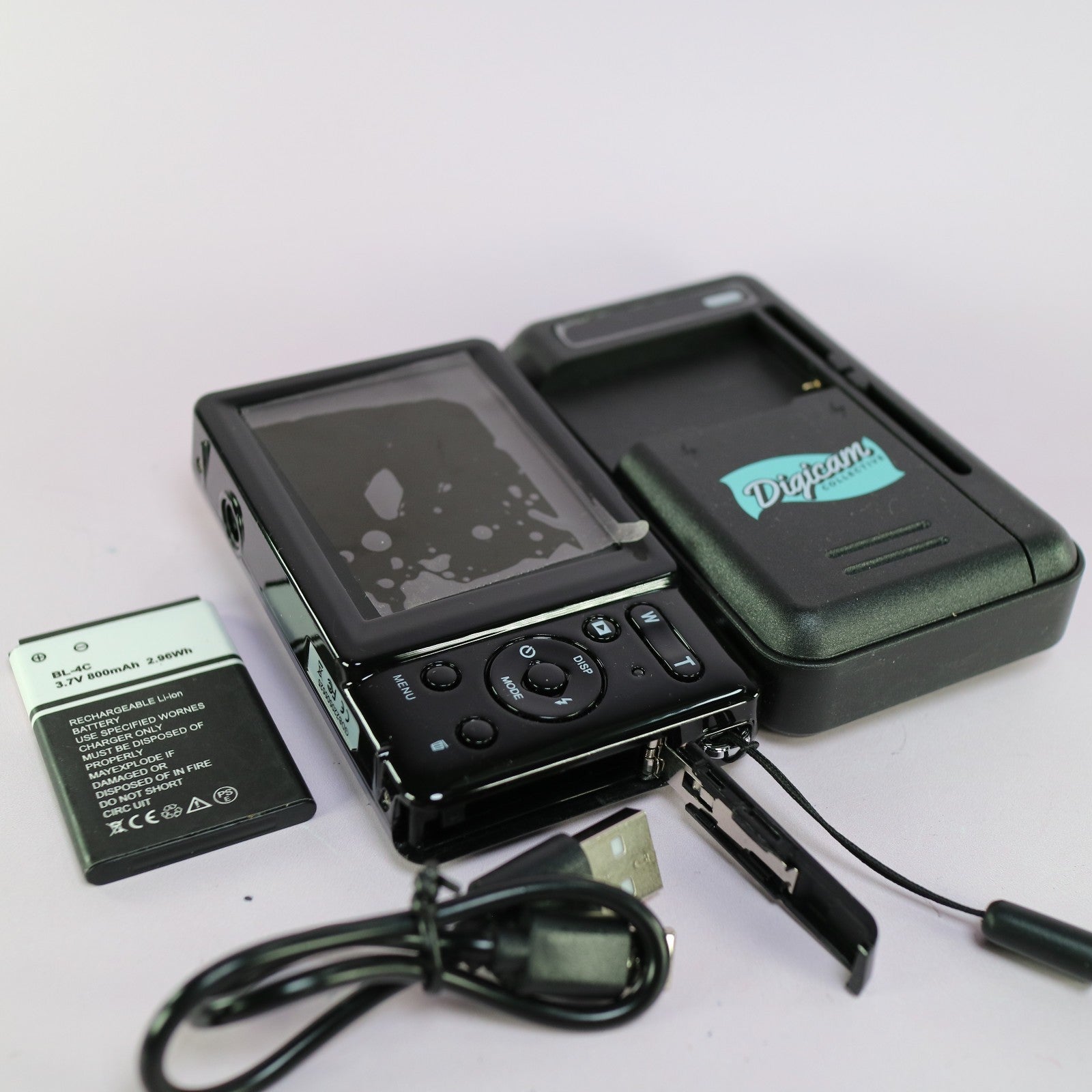 iShare 20.0MP Digital Camera Blue Tested With Battery and Charger