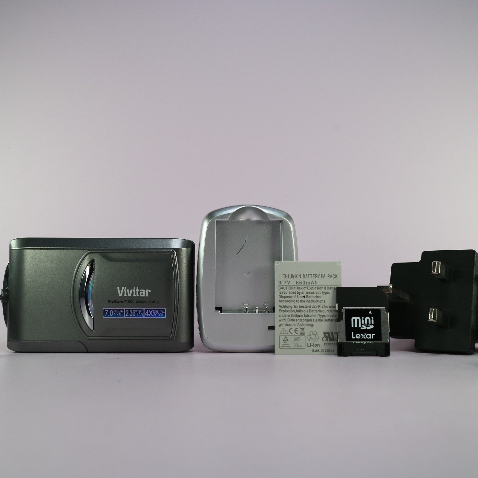 Vivitar Digital Camera Vivicam 7100s 7.0MP Silver Tested Full Working Set