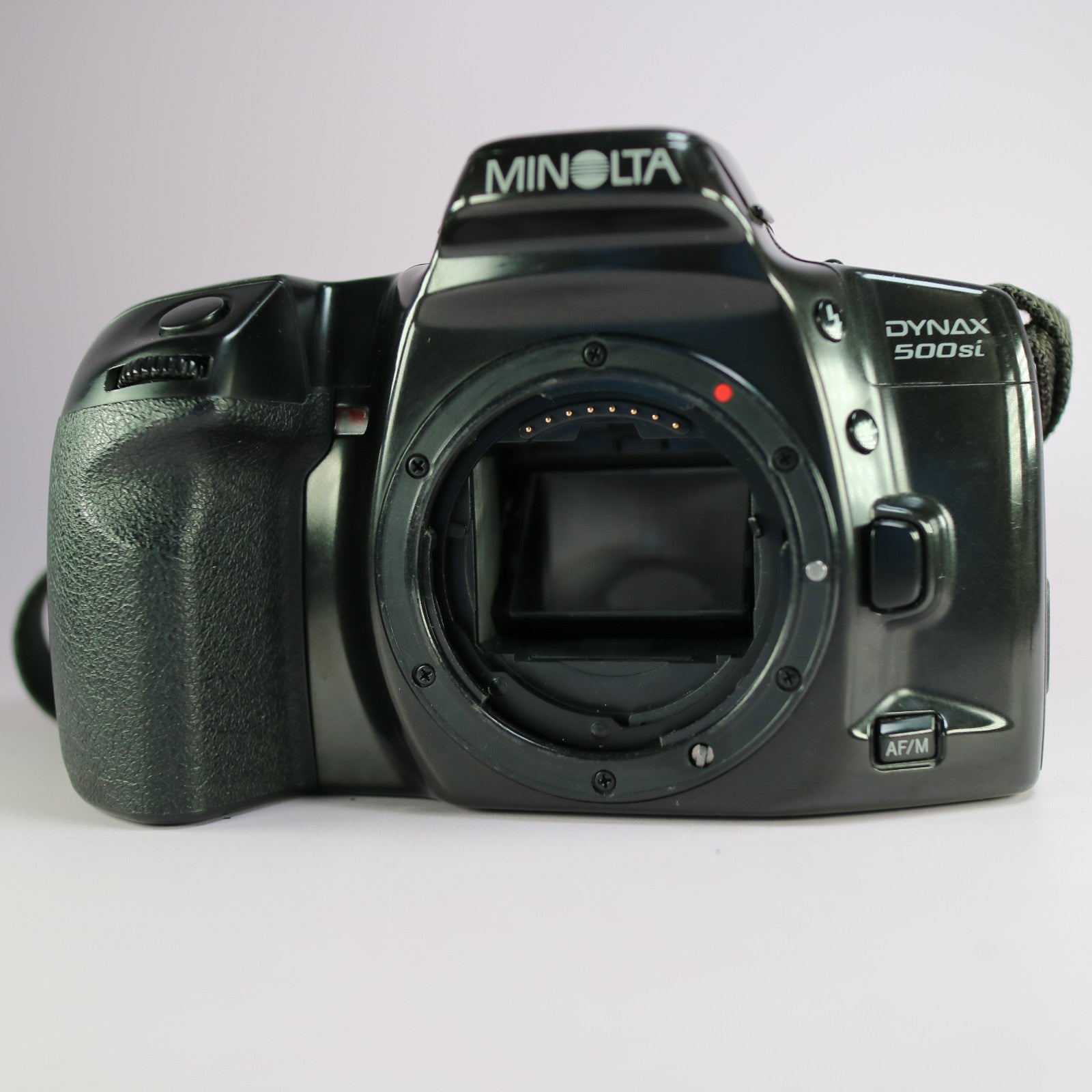 Minolta Dynax 500si 35mm SLR Camera Black w/ Sigma 28-70mm f/3.5-4.5 Lens Tested
