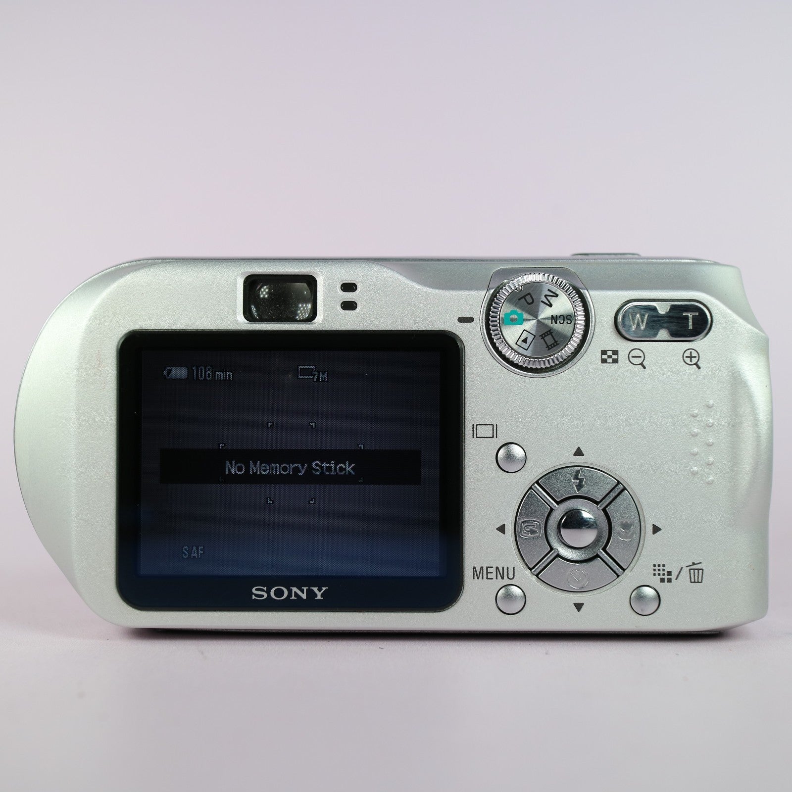 Sony Digital Camera Cybershot DSC-P200 7.2MP Silver Tested Full Set