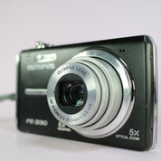 Olympus Digital Camera FE-330 8.0MP Black Tested Full Set