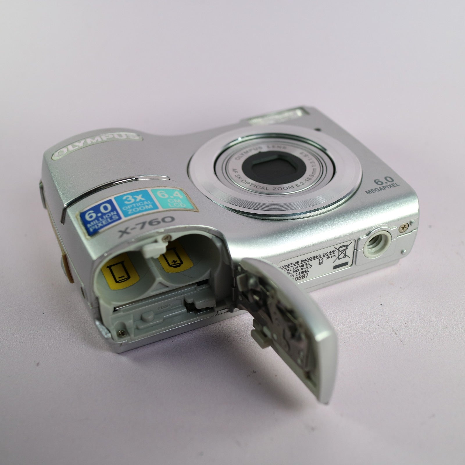 Olympus Digital Camera X-760 6.0MP Silver Tested