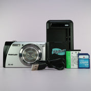 Traveler Digital Camera XS 40 10.0MP Black Tested Full Working Set