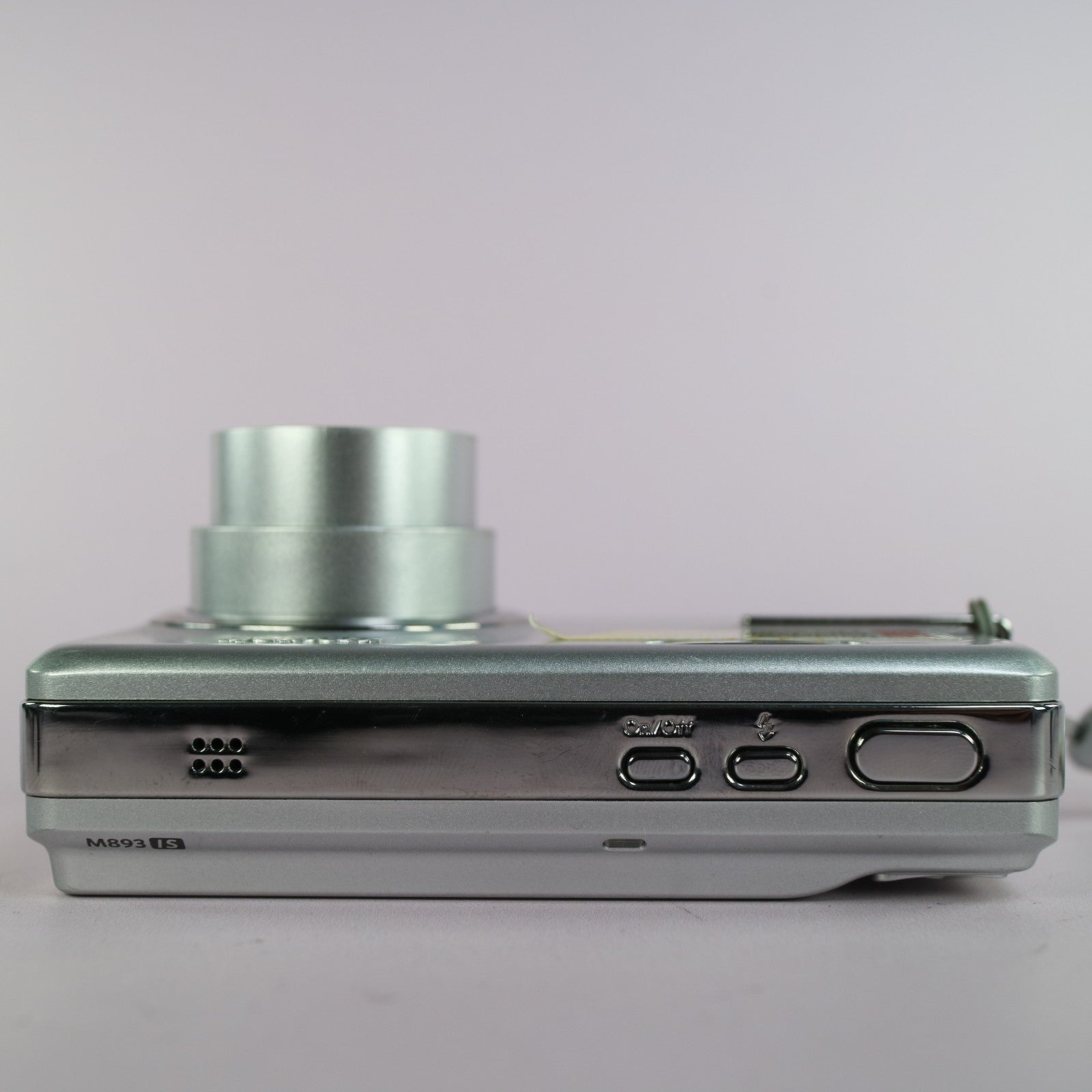 Kodak Digital Camera EasyShare M893 IS 8.1MP Silver Tested Full Working Set