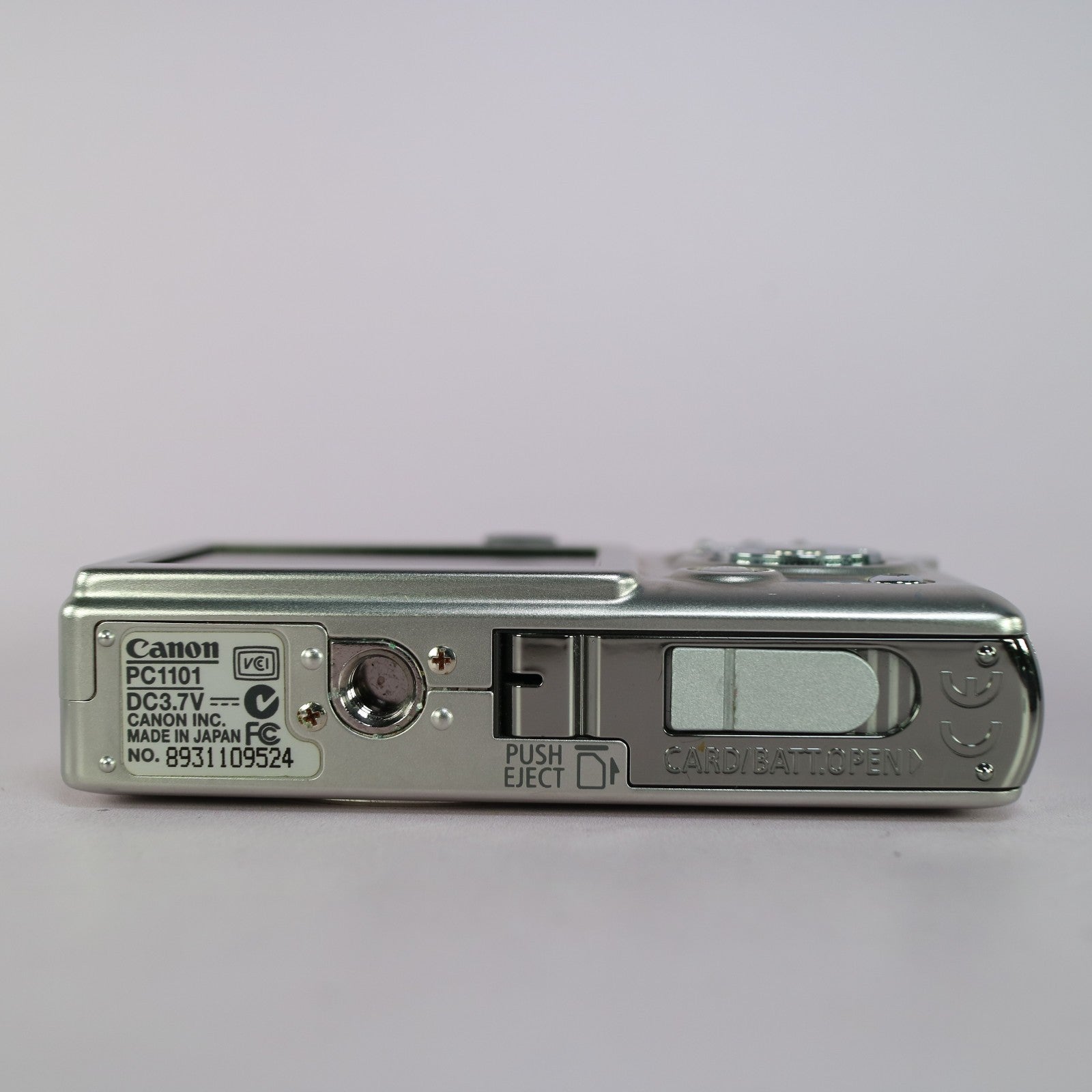 Canon Digital Camera IXUS 40 4.0MP Silver Tested Full Working Set
