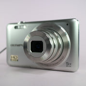 Olympus Digital Camera VG-120 14.0MP Silver Tested Full Working Set