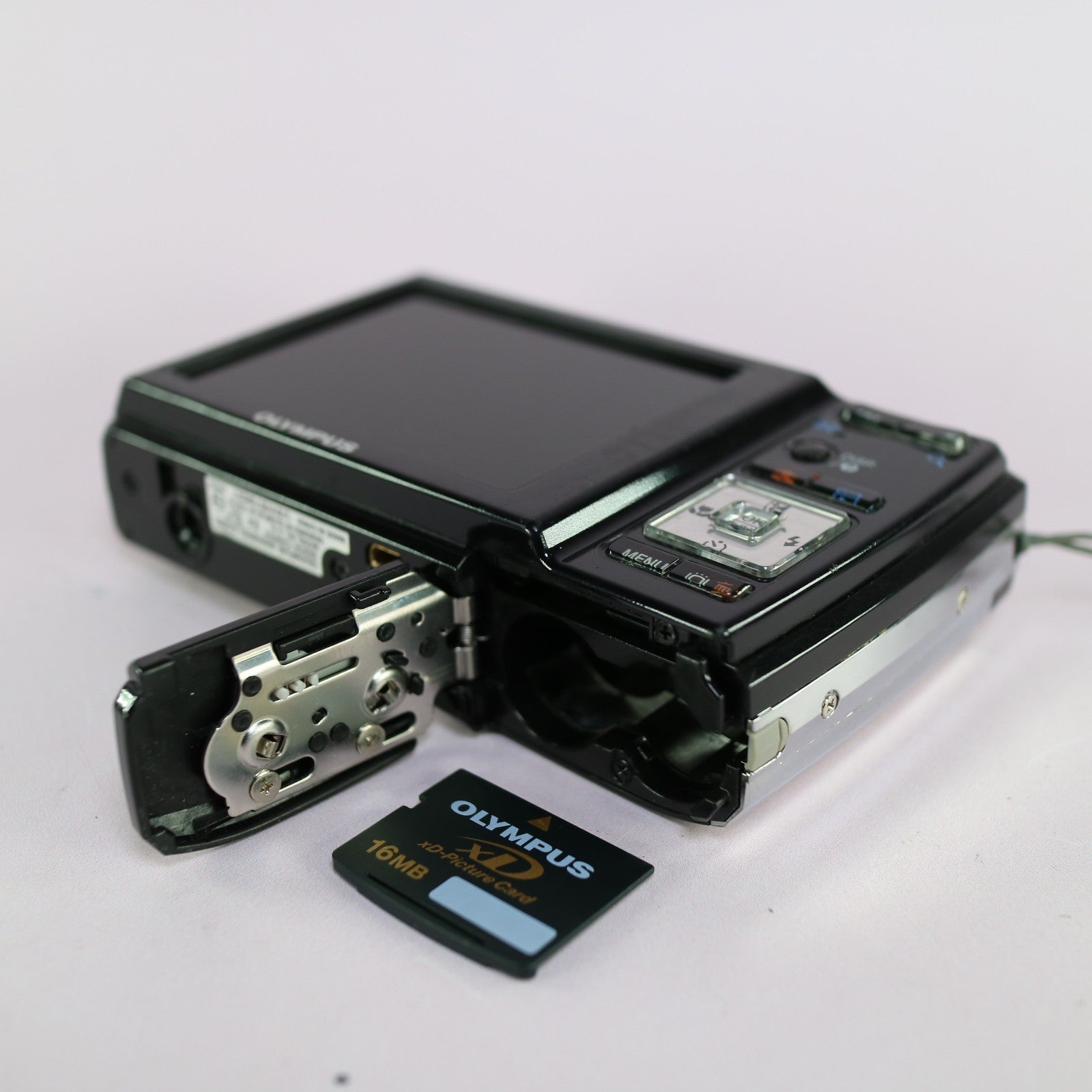 Olympus Digital Camera X-42 12.0MP Black Tested With xD Card