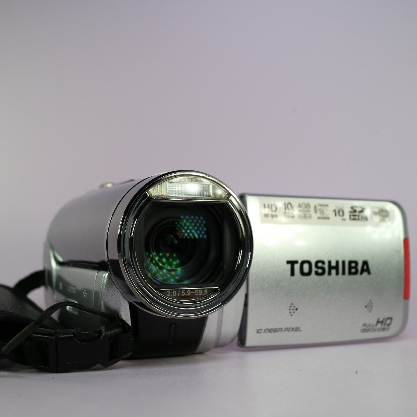 Toshiba Camileo X100 Compact Handheld HD Video Camcorder Silver Tested Full Set