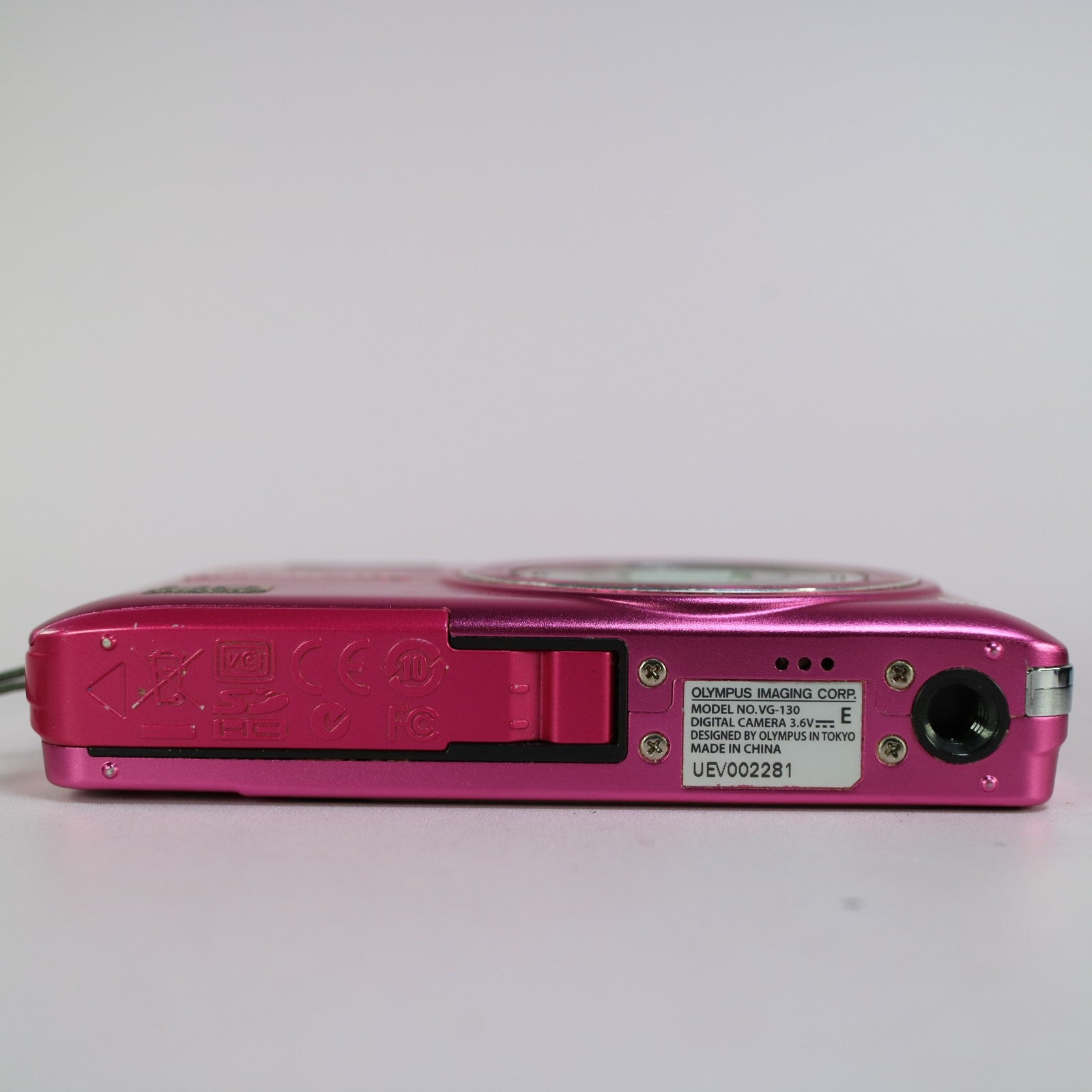 Olympus Digital Camera VG-130 14.0MP Pink Tested Full Working Set
