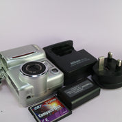 Nikon Digital Camera Coolpix 775 2.1MP Silver Tested