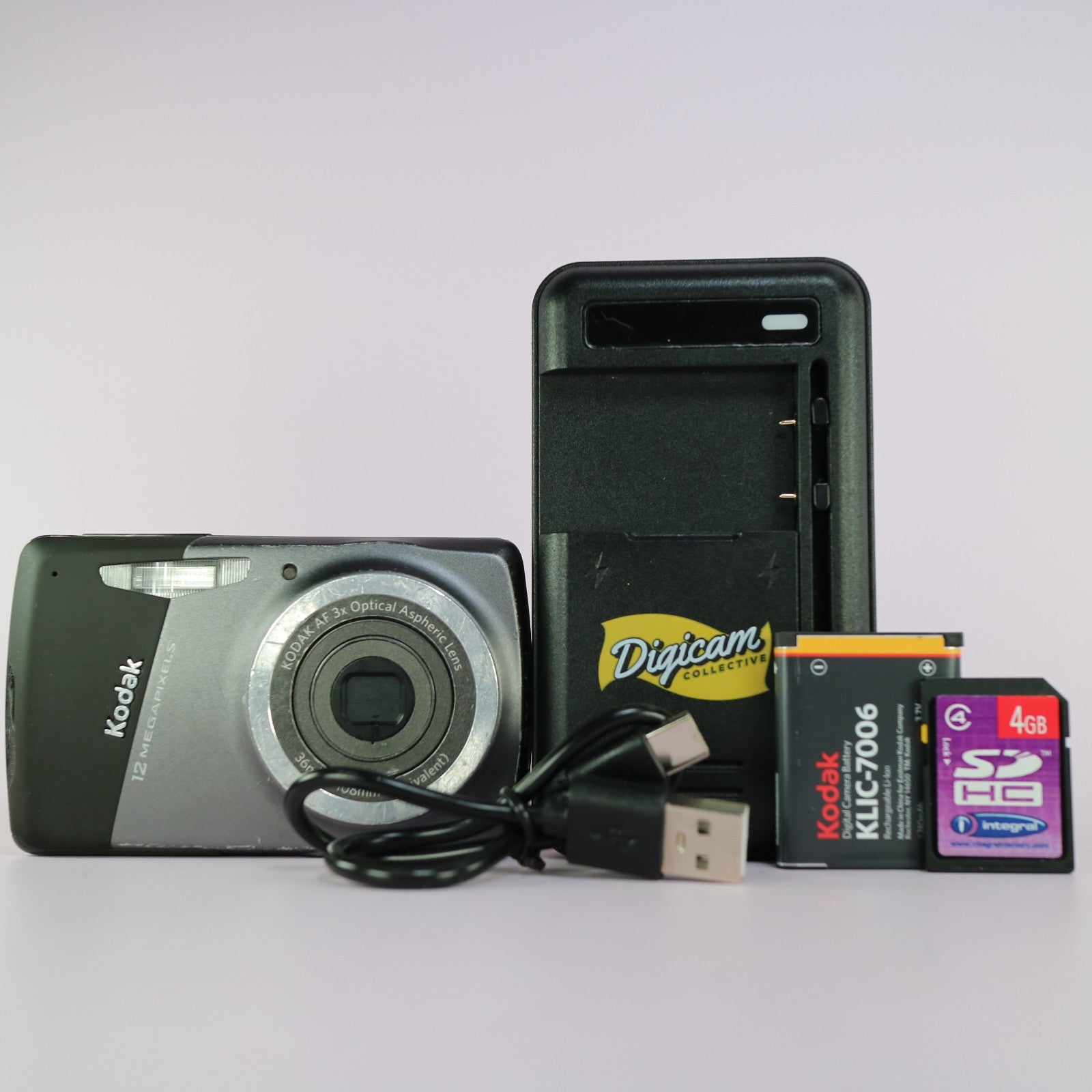 Kodak Digital Camera EasyShare M530 12.0MP Black Tested Full Working Set