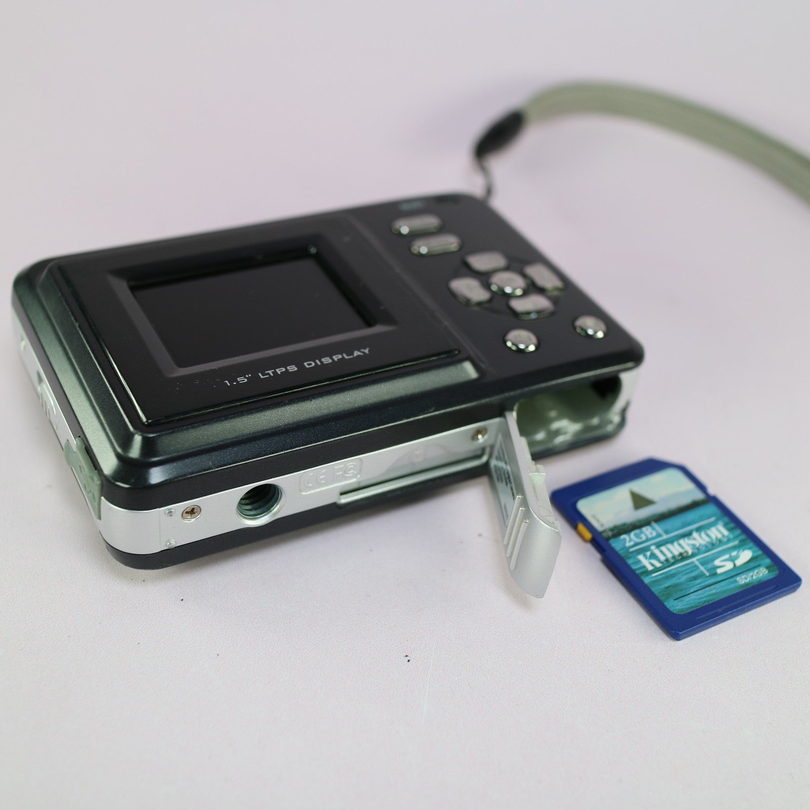 Technika TKAAB09 5.0MP Compact Digital Camera Black Tested