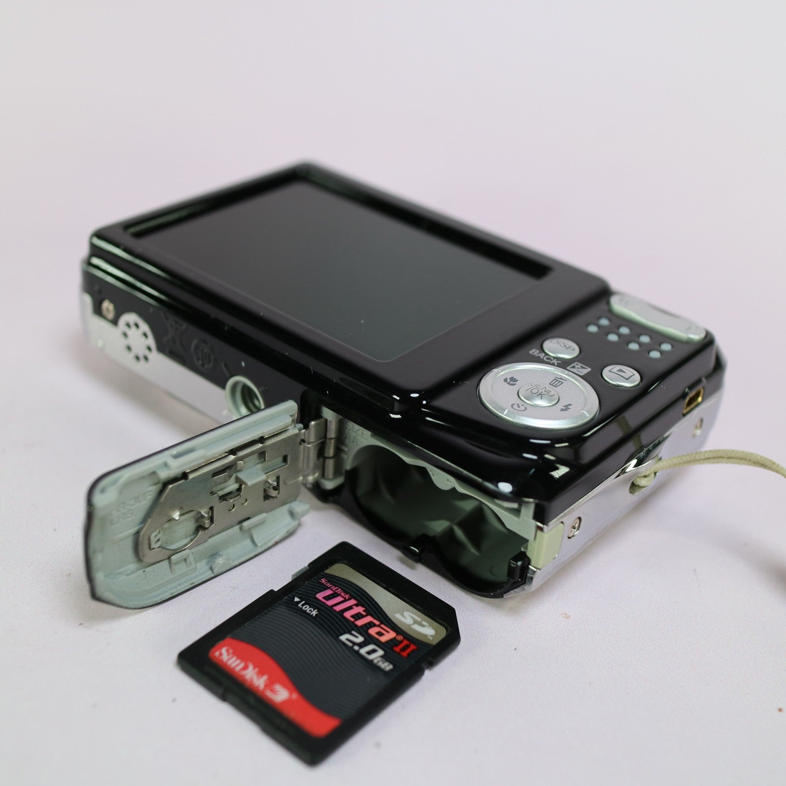 Fujiflm Digital Camera FinePix AV250 16.0MP Black Tested