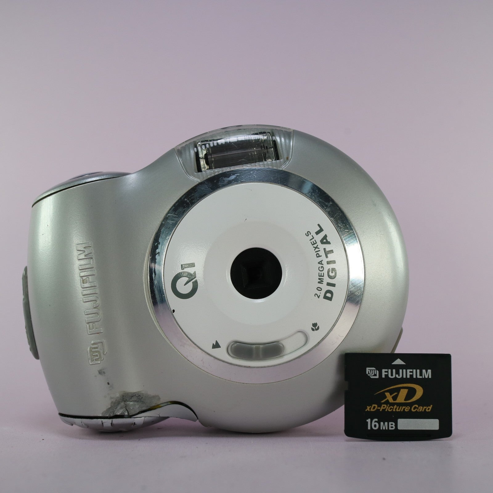 Fujifilm Digital Camera Q1 2.0MP Silver Tested With xD Card