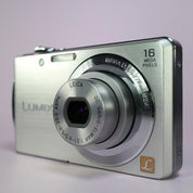 Panasonic Digital Camera Lumix DMC-FS18 16.1MP Silver Tested Full Working Set