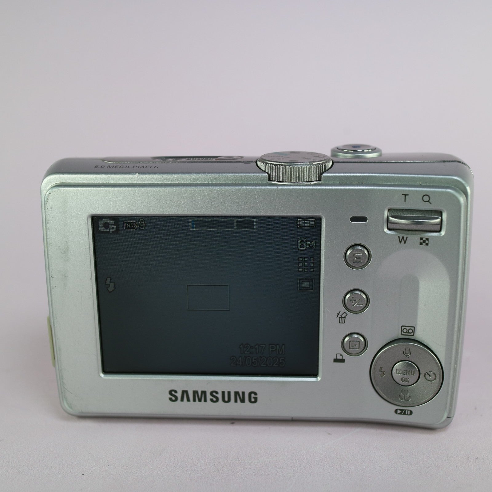 Samsung Digimax S600 6.0MP Compact Digital Camera Silver Tested
