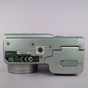 Nikon Digital Camera Coolpix 775 2.1MP Silver Tested