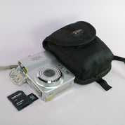Nikon Digital Camera Coolpix L4 4.0MP Silver Tested