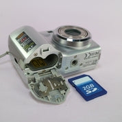 Nikon Digital Camera Coolpix 7600 7.1MP Silver Tested