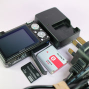 Sony Digital Camera Cybershot DSC-W125 7.2MP Black Tested Full Working Set