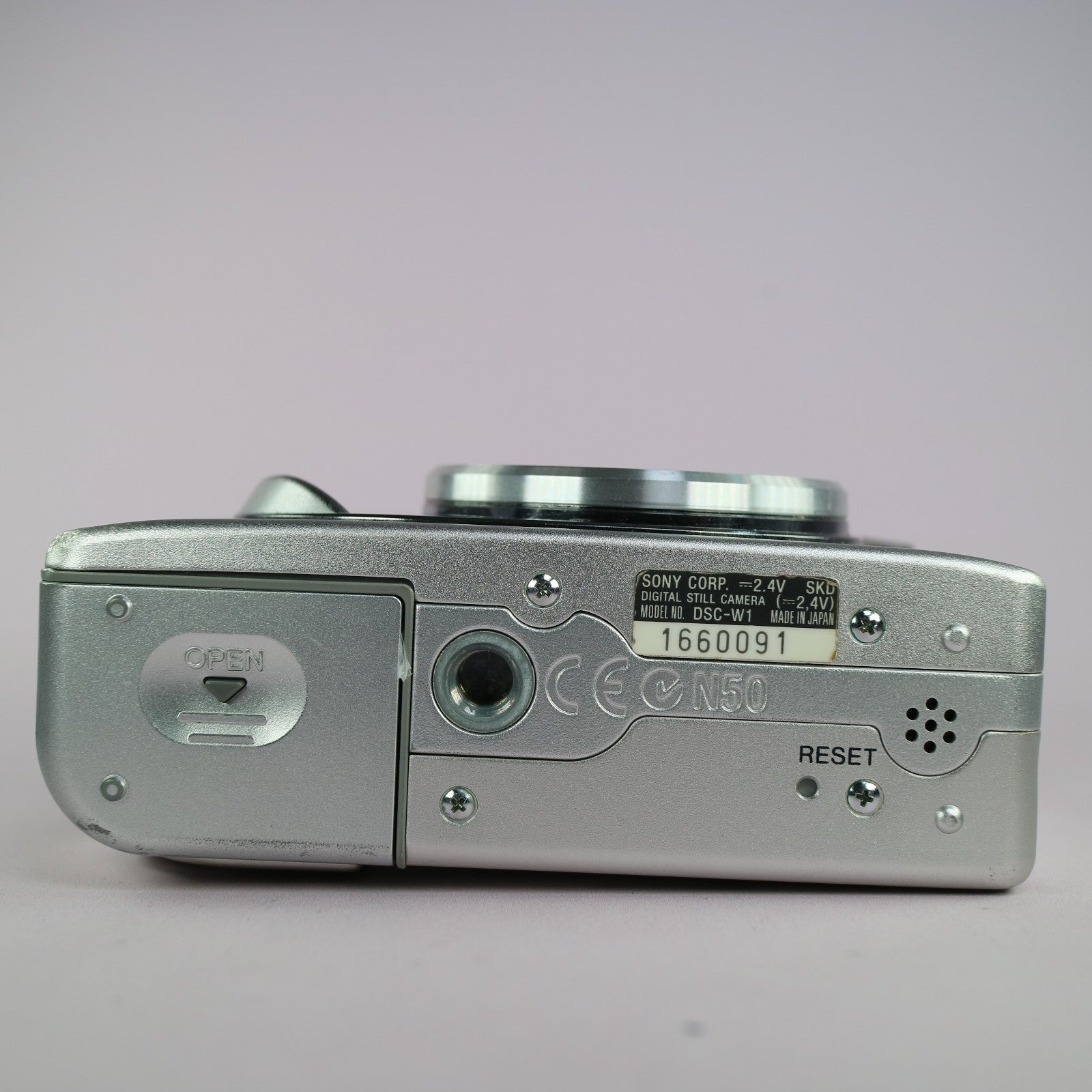 Sony Digital Camera Cybershot DSC-W1 5.1MP Silver Tested