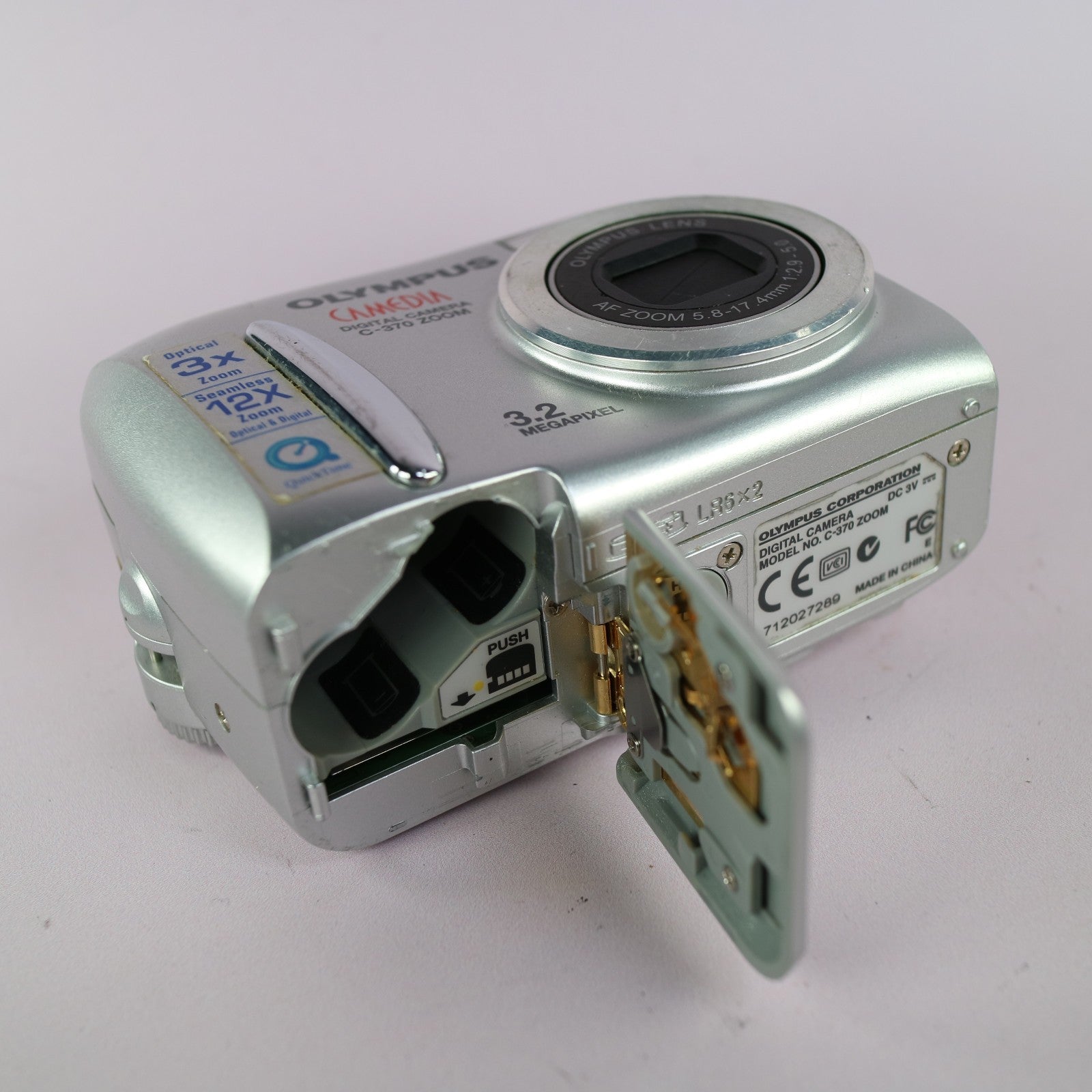 Olympus Digital Camera Camedia C-370 Zoom 3.2MP Silver Tested