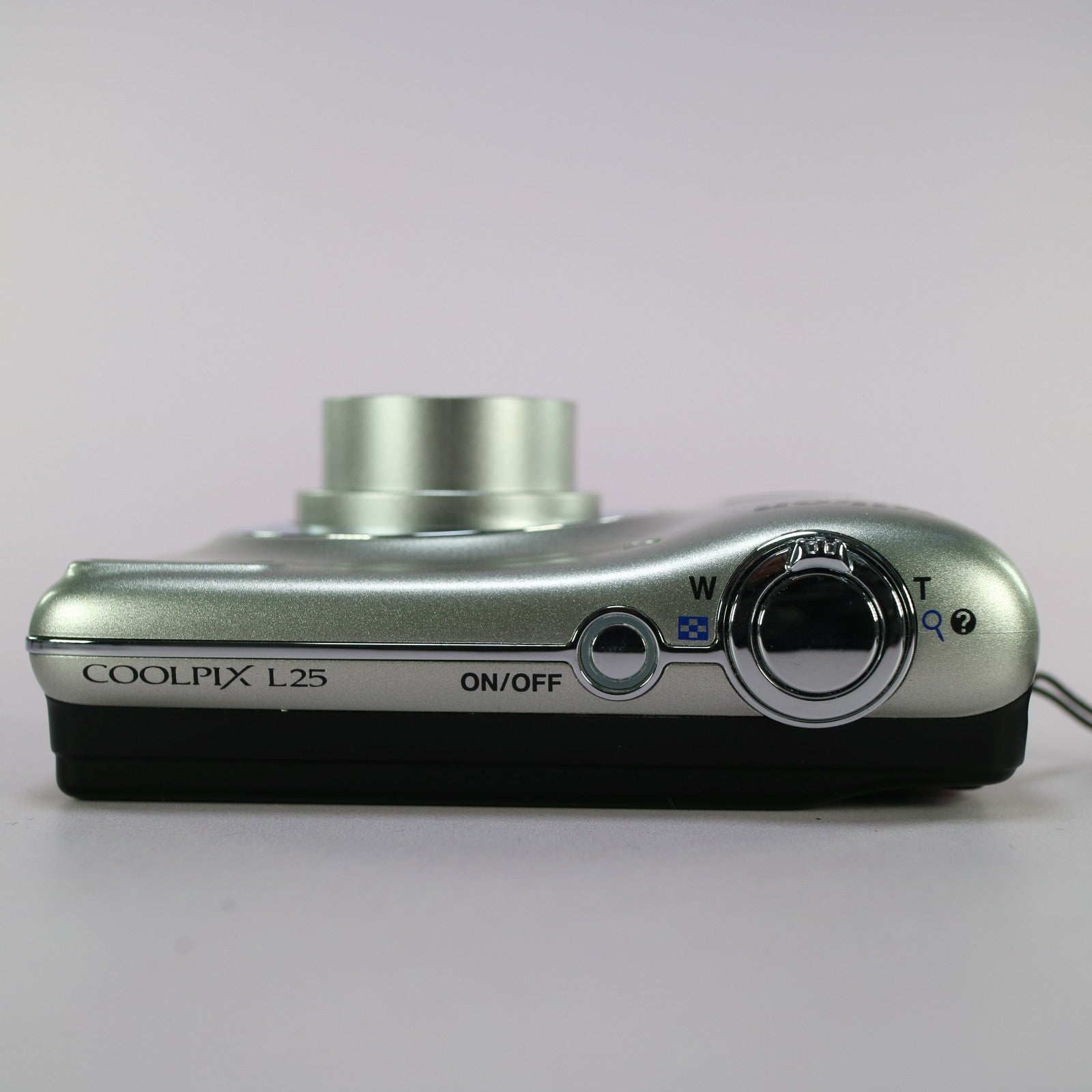 Nikon Digital Camera Coolpix L25 10.1MP Silver Tested